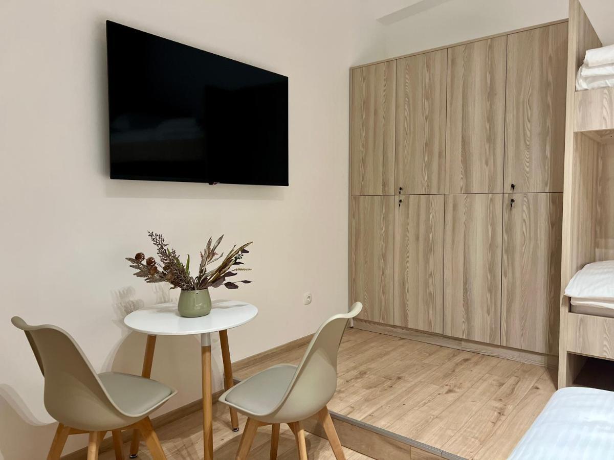 Borsa Rooms Gnojnice Bagian luar foto